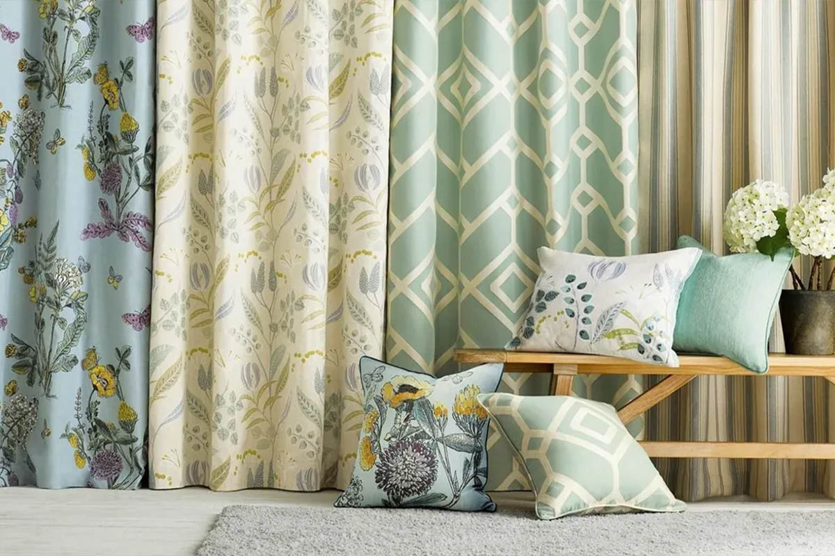Curtain